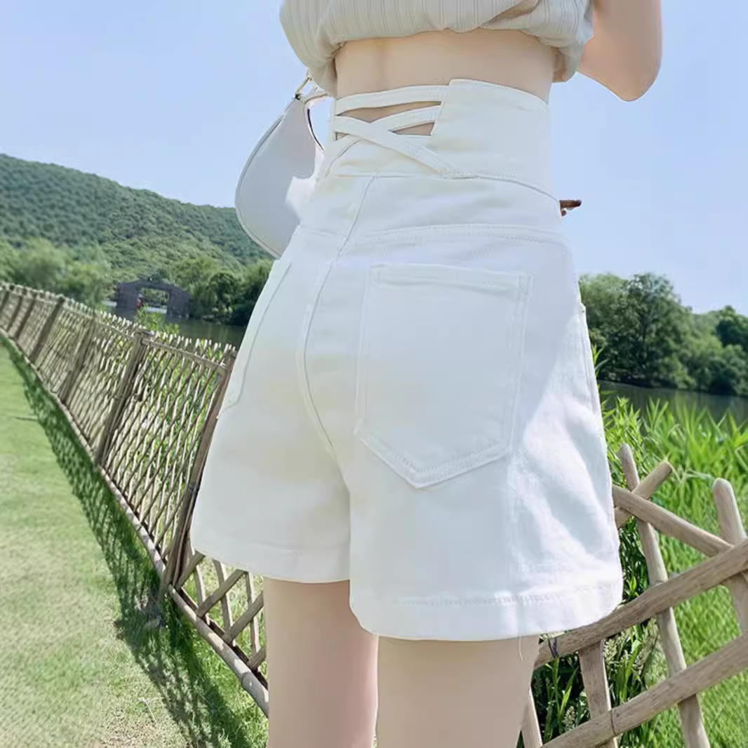한국 스타일 하이웨이스트 스트레이트 데님 반바지 여성 여름 2026 신상 버튼 장식 아메리칸 스타일 핫걸 캐주얼 팬츠 트렌디 인스타 스타일