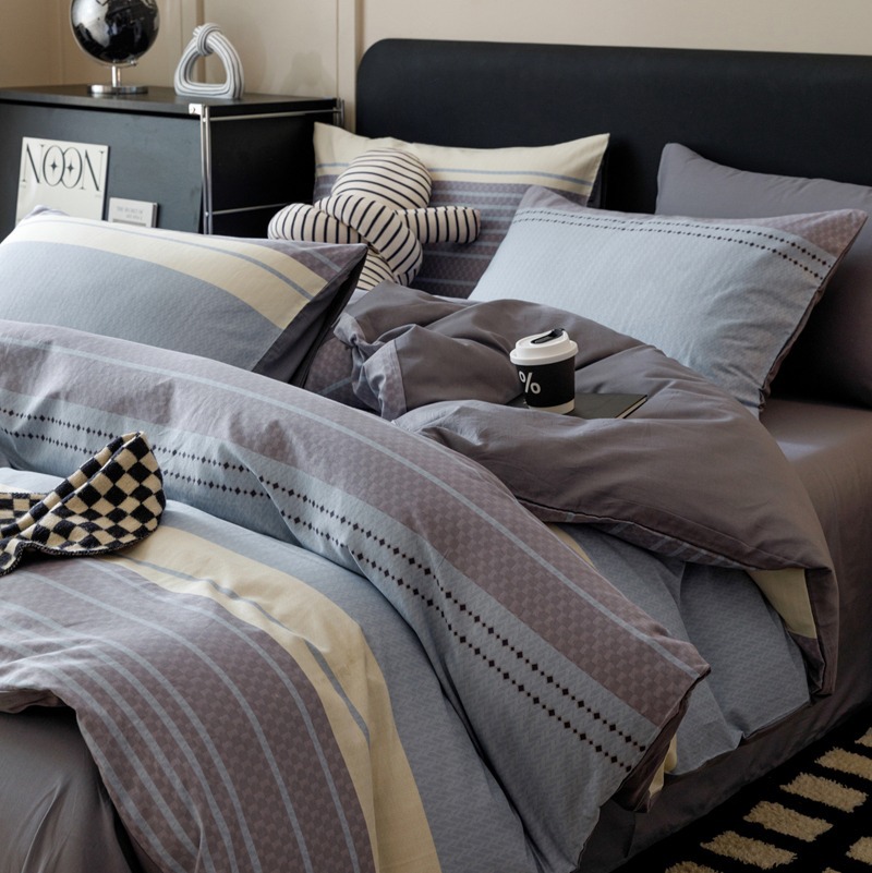 Cama de algodón de cuatro piezas, nueva sábanas de dormitorio de algodón, colchón doble, ropa de cama de tres piezas, impresión de alta calidad de cuatro piezas