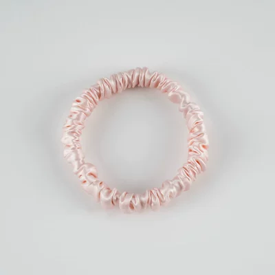 Saç üçün rezinlər: Silk Ponytail Holder Trendy Elastic - pale-pink
