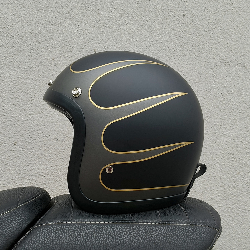 Motosiklet kaskı (dəbilqə) – Universal Motorcycle Helmet Lightweight - black-s