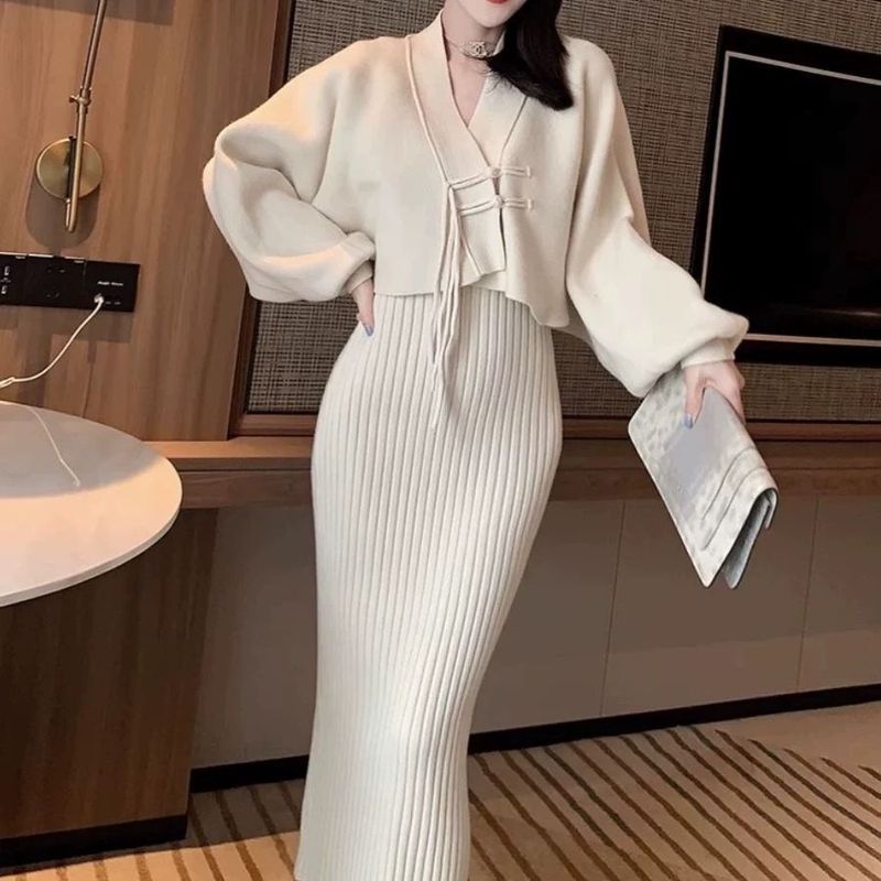 粉色针织吊带裙长款毛衣女2025秋冬新款针织内搭背心连衣裙两件套|undefined