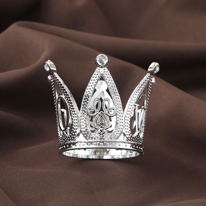 Fábrica directa transfronteriza corona de cabeza de cumpleaños torta de decoración ramo de flores decoración de novia corona de cabeza reina vestido de cumpleaños