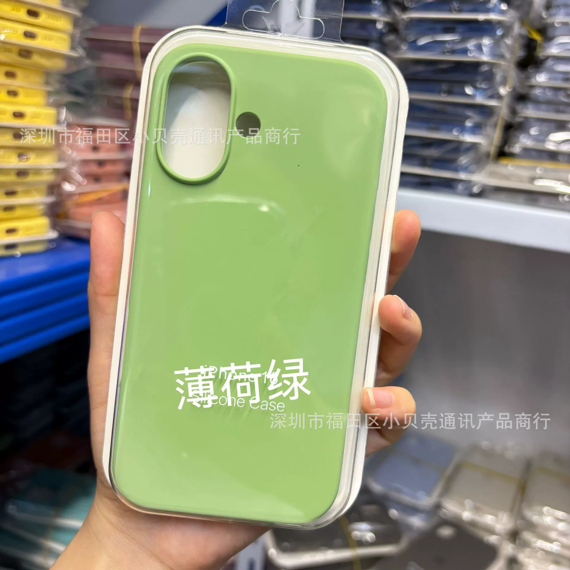 Protective Silicone Case Apple iPhone 17 / 17 Pro / 17 Pro Max — camera button, liquid-silicone finish