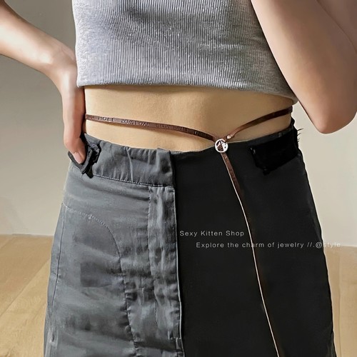 Vintage Western Style Layered Punk Choker Necklace with Desolate Theme Letter Leather Waist Chain