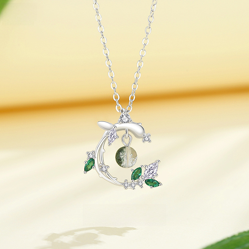 Genuine small necklace