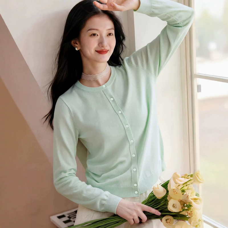 Fresh and Soft Lyocell Round-Neck Knit Cardigan for Women, New Summer and Autumn Casual Commuter Outerwear Air Conditioning Shirt Fresh and Soft Lyocell Round-Neck Knit Cardigan for Women, New Summer and Autumn Casual Commuter Outerwear Air Conditioning Shirt