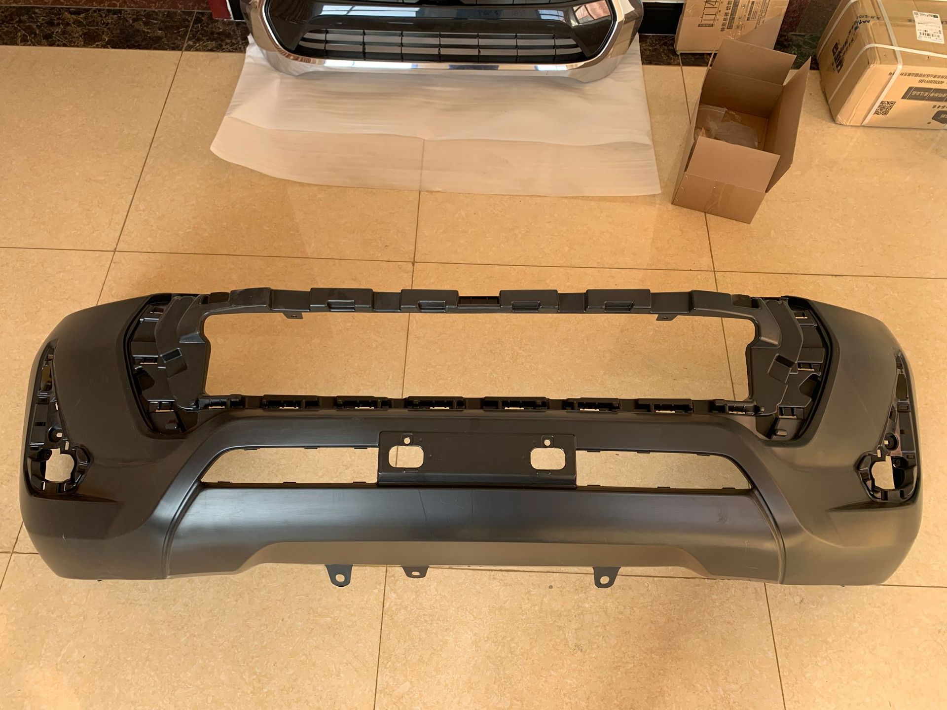 KX-B-173 2021 REVO FRONT BUMPE