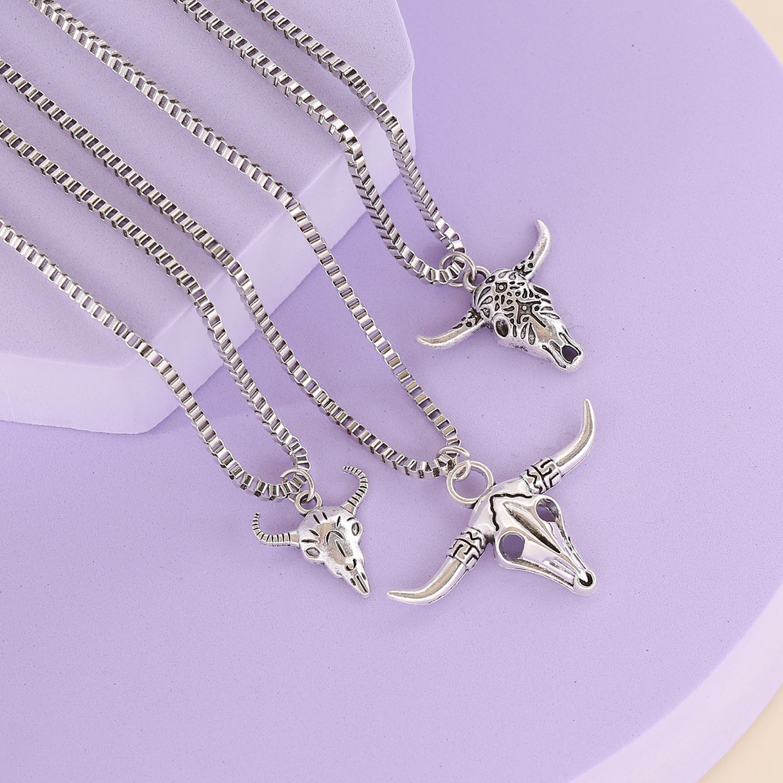 personality bull head pendant retro necklace simple temperament turquoise necklace