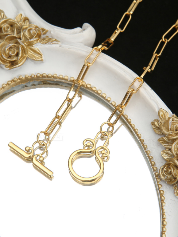 Fashion Copper-plated 18k Gold Vase Shape Ot Buckle Necklace display picture 3