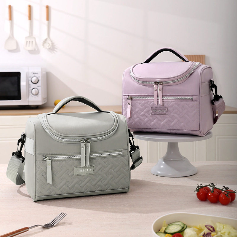 New flammable curved cover single shoulder ice bag high-value portable work packing with rice insulation bag wholesale picnic lunch