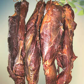 新疆伊犁熏马肉熏马肠地方特色美食正宗哈萨克烟熏特产真空包装