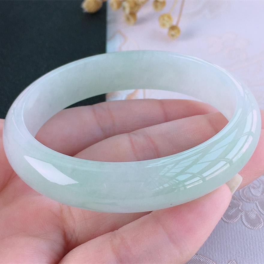 Vòng tay ngọc bích Miến Điện chính hãng băng sáp đơn sắc trong suốt màu lục bảo tròn