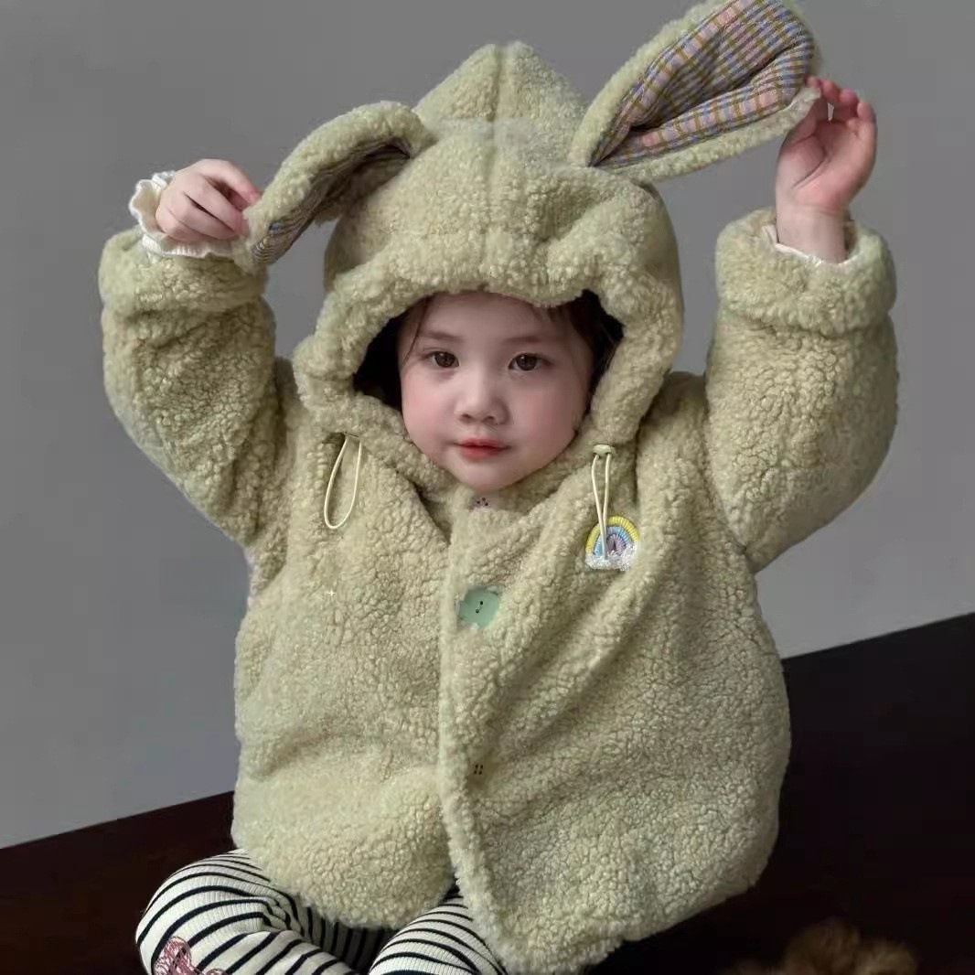 Children's Star Round Korean Children's Deep Autumn and Winter Girls Lamb Velvet Bordado Tridimensional Orejas Chaqueta con capucha Traje de pantalones