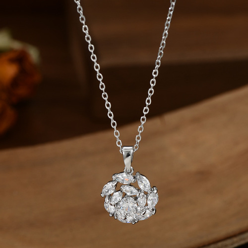 Real gold electroplated micro-insert zircon temperament clavicle chain women's high-end camellia necklace exquisite light luxury sweater chain wholesale