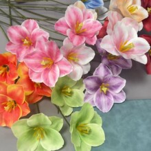 郁金香仿真花跨境婚庆家居酒店装饰瀑布墙花艺美陈橱窗打卡装饰花