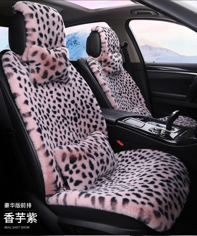 新しい冬のぬいぐるみの車のクッションネットの赤いヒョウの紋様のぬいぐるみの5つの共通のシートの快適な保温のクッション|undefined