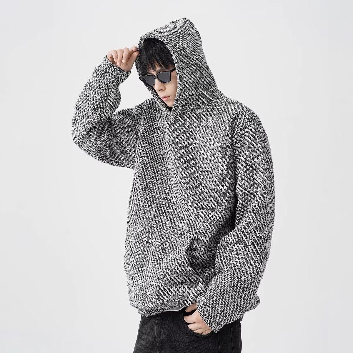 Embroidered Hooded Sweatshirt For Men Casual Loose Fit Pullover_voghion.com