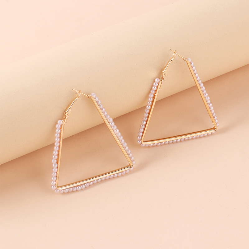 4g Weight Earrings Classification Wedding, Travel Occasion Women'S Gender Gold Color Fashion Geometric Triangle Pearl Alloy Earrings Wholesale 3