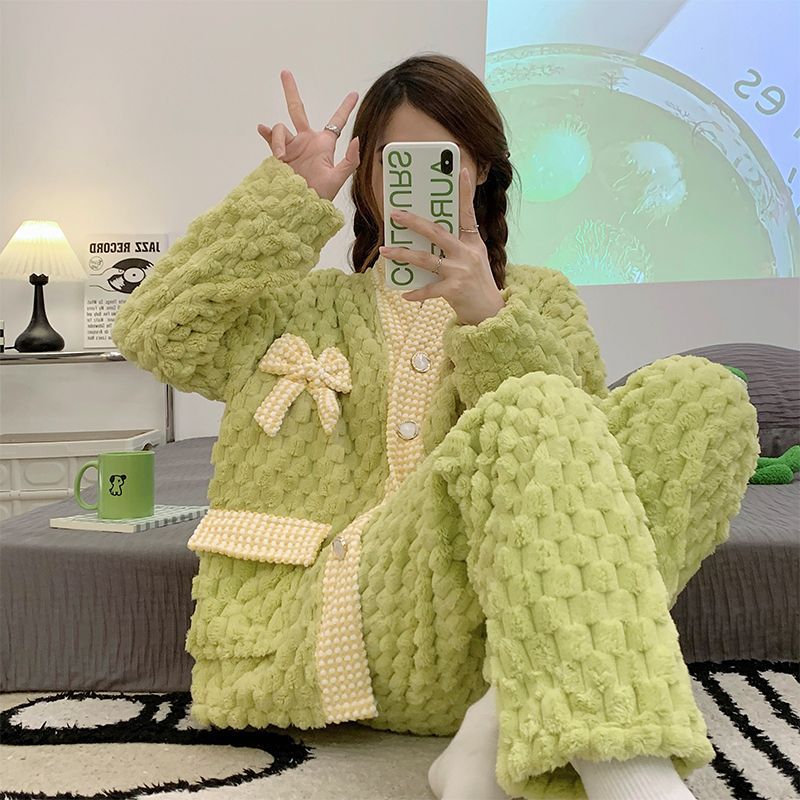 Al por mayor transfronterizo otoño y invierno nuevo pijama de chicas polvo amor pequeño grano jacquard coral veludo 300g ropa casera casual