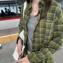 2026港风绿色格子衬衫外套女春秋季宽松bf慵懒风oversize衬衣
