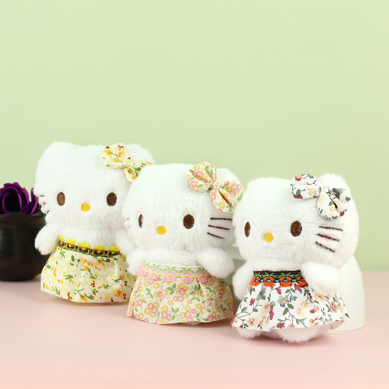 Lindo gatito lindo colgante peluche muñeca pequeña fragancia KT gato bolso colgante llavero muñeca