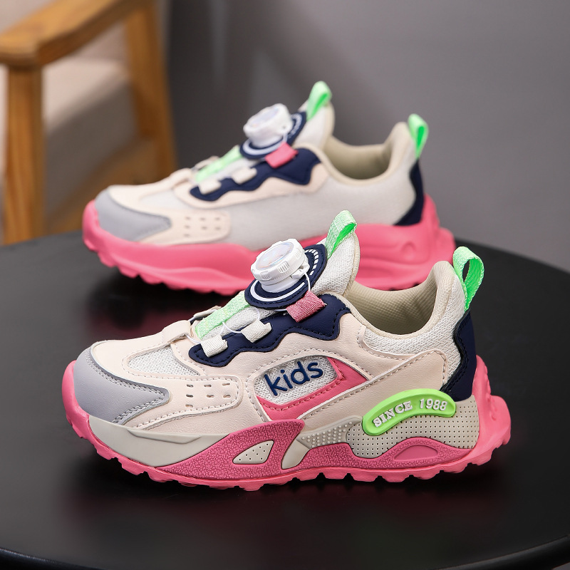 Zapatos deportivos para niñas 2025 primavera y otoño nuevos zapatos para correr con botones transpirables de malla para niñas y niños grandes