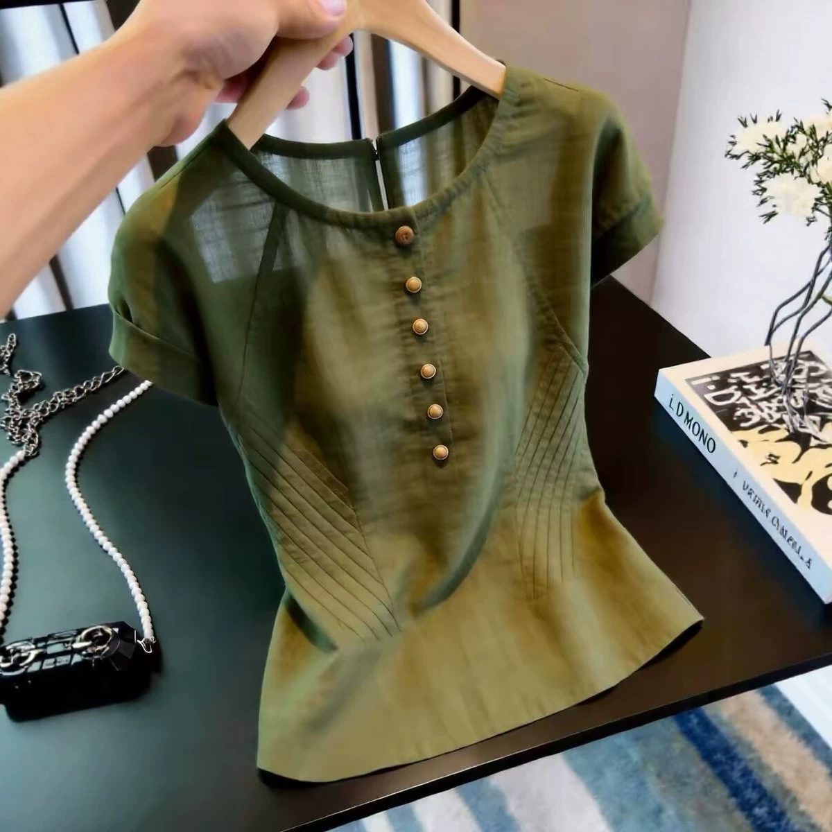 Áo thun nữ tay ngắn cổ tròn màu xanh lá cây phong cách Pháp cổ điển — xanh lá cây chi tiết 3