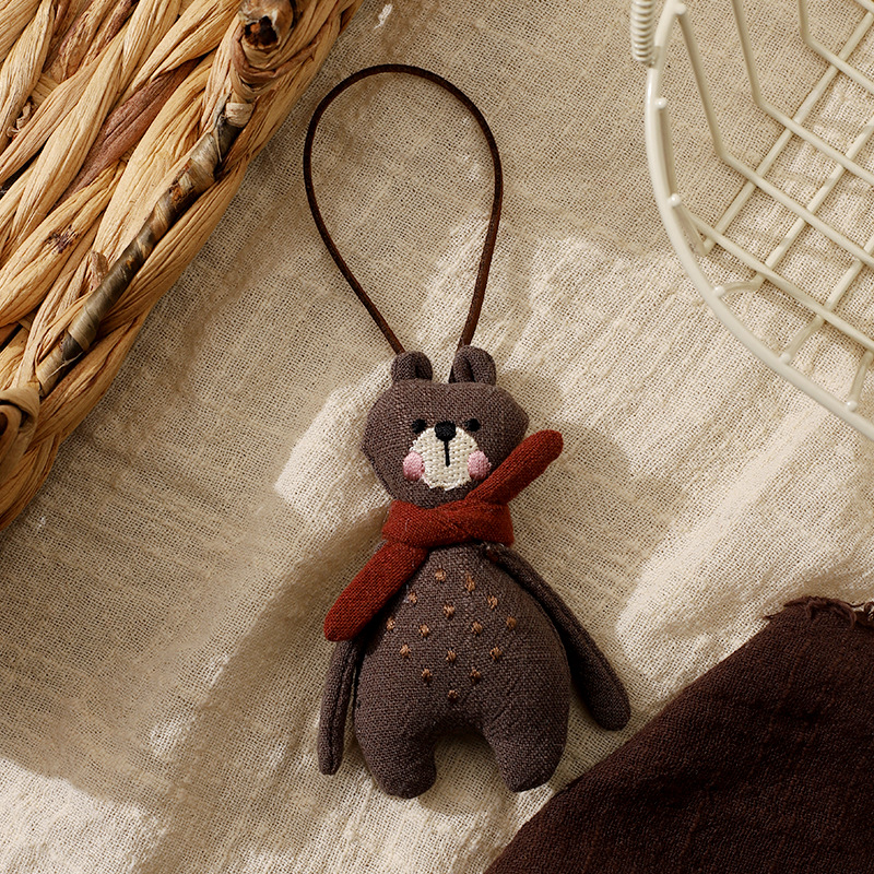 스카프 곰 펜던트