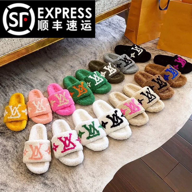 2026 New Versatile Fur Slippers for Women, Sheepskin Thick-Soled Casual Chanel-Style Slip-On Slippers for Women, Winter