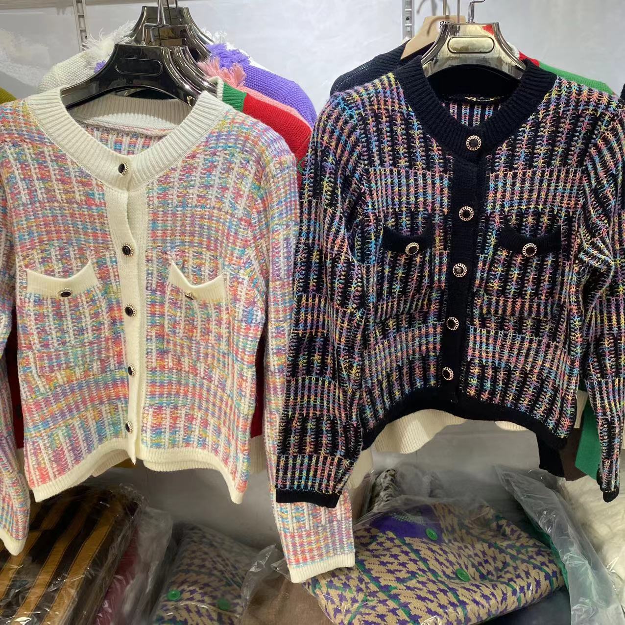 2023 Autunno Nuovo Moda Eleganza Cappotto Donna Stile Lazy Piccolo Girocollo Maglia Top_voghion.com