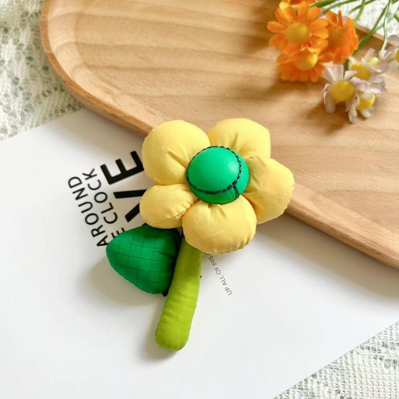 노란 꽃(액세서리)