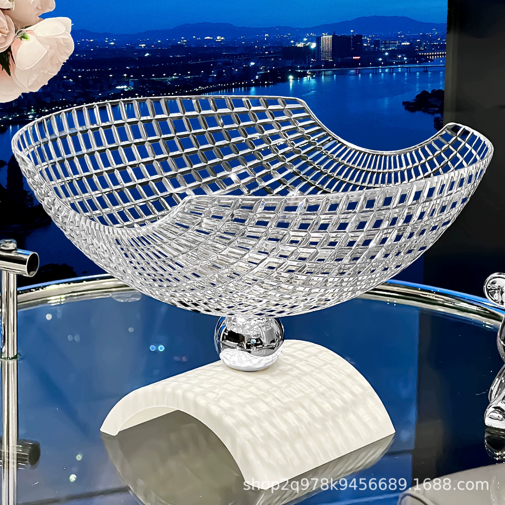 Стильная фруктовница для гостиной и дома 2025, новый креативный кофейный столик, доступная роскошь, высококачественная тарелка для закусок.