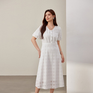 [French Gentle Embroidered Elegant V Neck Slim Dress] Slim and Beautiful Plus Size Women's Clothing Fat mm Summer New Style