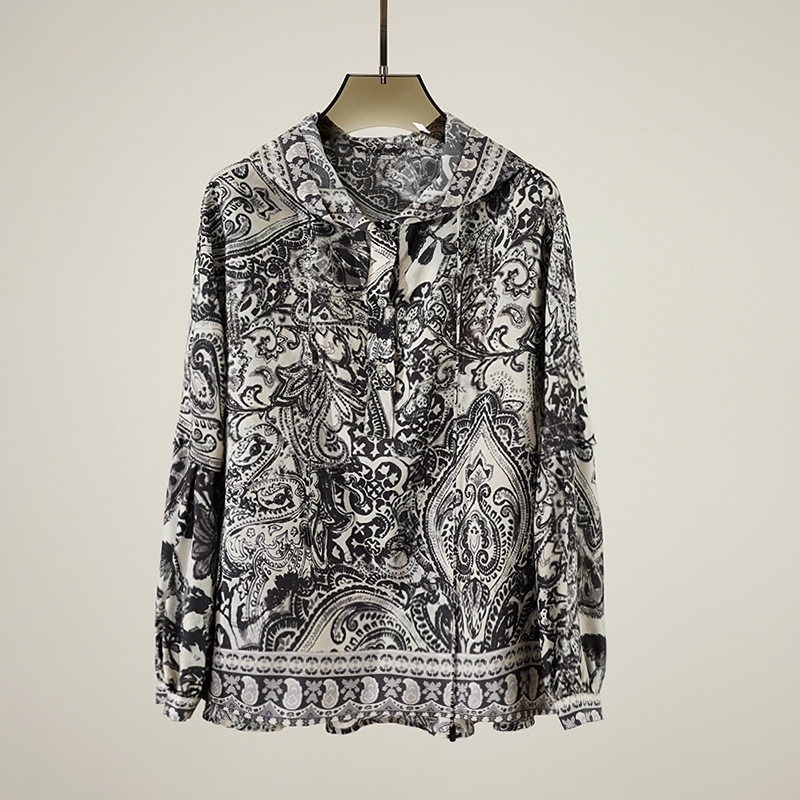 Knock on Beauty! Paisley Pattern ~ Di*Ao Printed Export Single Mulberry Silk Power Sweatshirt Shirt Top for Women