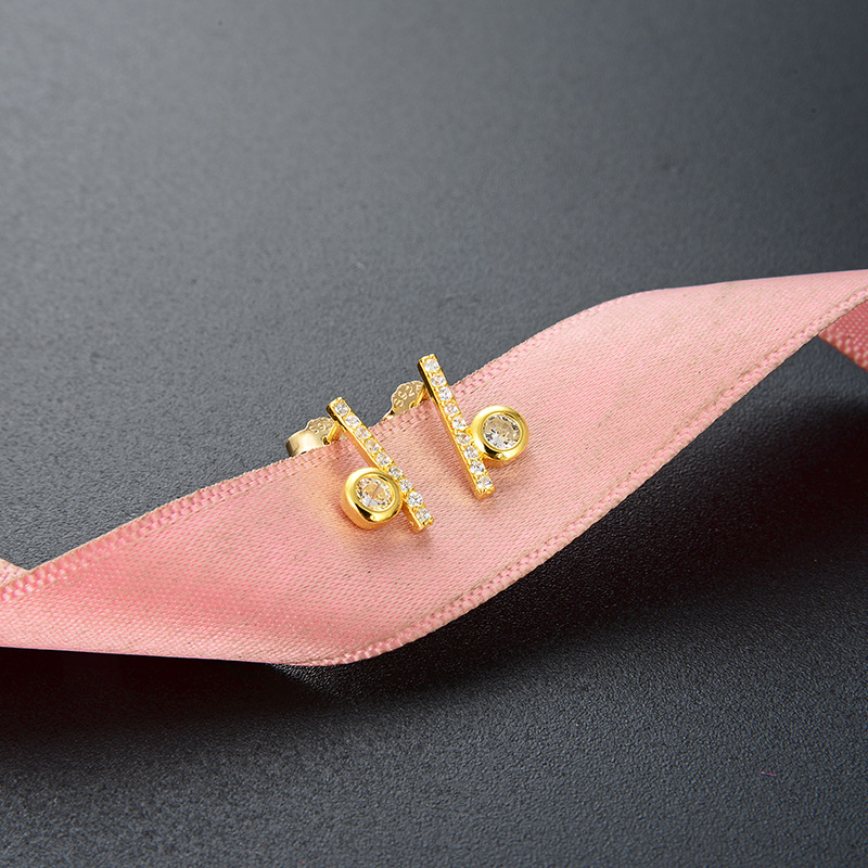 Estilo simple transfronterizo accesorios populares pendientes estilo japonés y coreano s925 pendientes de diamantes de plata ZIRCON pendientes elegantes de las mujeres