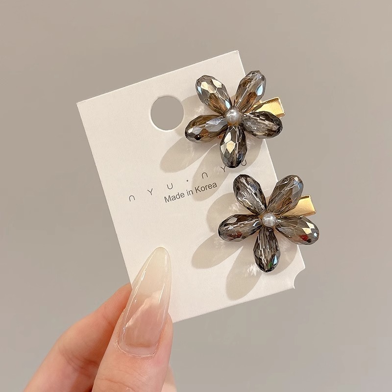 Dulce arco cool pequeño clip de cabello de metal clip lateral de mujer frente frente sin marcas fresa clip de cabello de cabello de joyas para el cabello