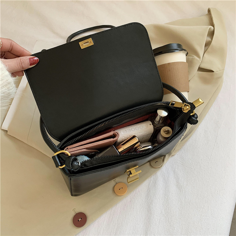 New Trendy Fashion Texture Shoulder Bag display picture 33