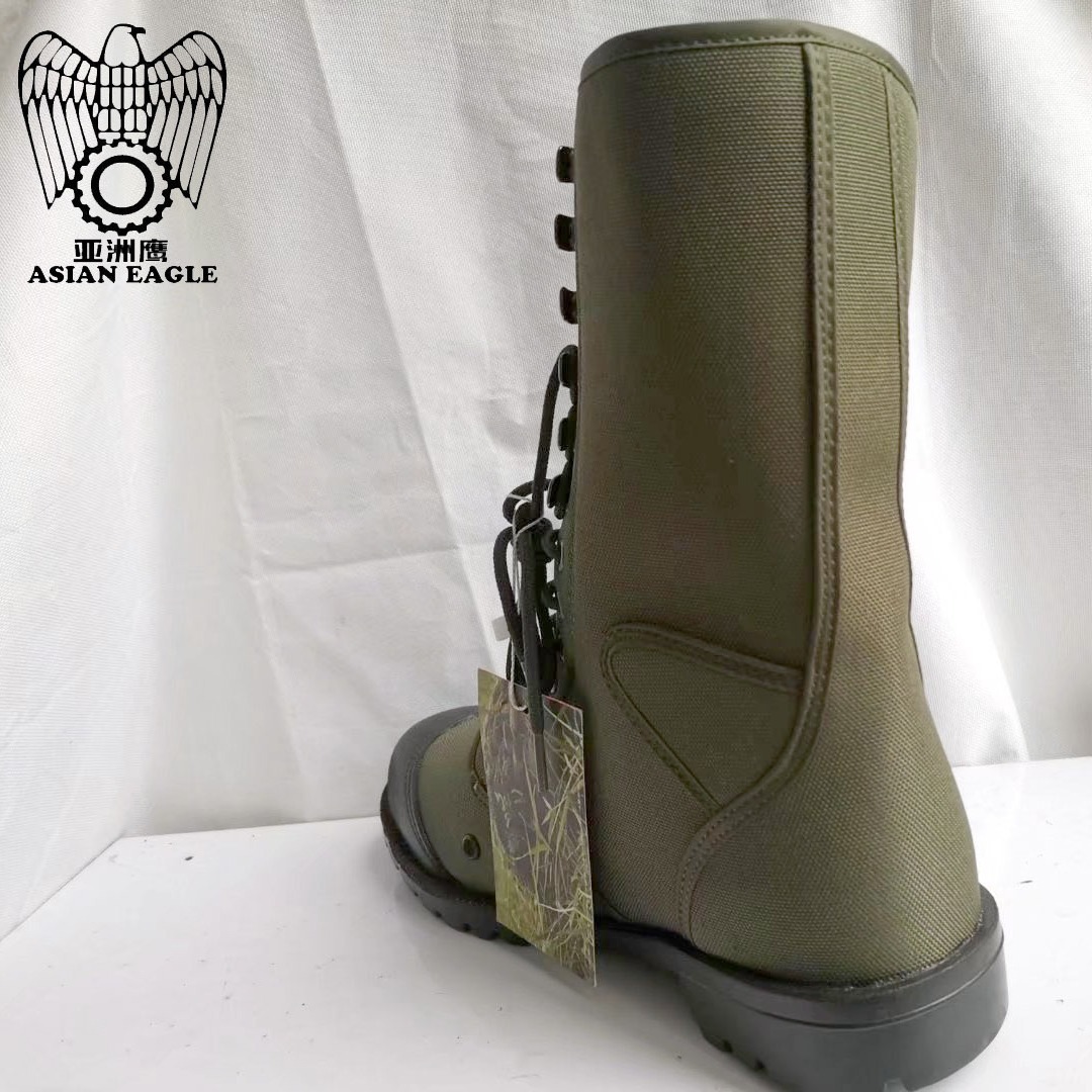 Fábrica de fabricación de botas de combate de primavera y otoño para hombres botas antipunchadas ultraligeras respirables zapatos tácticos militares verdes botas de entrenamiento de combate