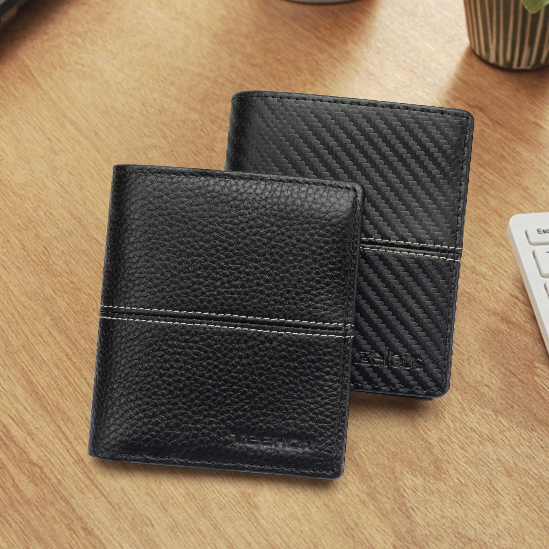 Monedero simple retro corto personalizado, bolso de tarjeta de cuero de doble pliegue para hombre, billetera de cuero con cepillo antirrobo RFID