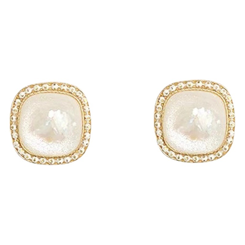 Retro Hong Kong Style Vintage Earrings ~ Japanese Style Exquisite White Shell Fragments Square Gemstone Earrings Women's Earrings Ear Clips