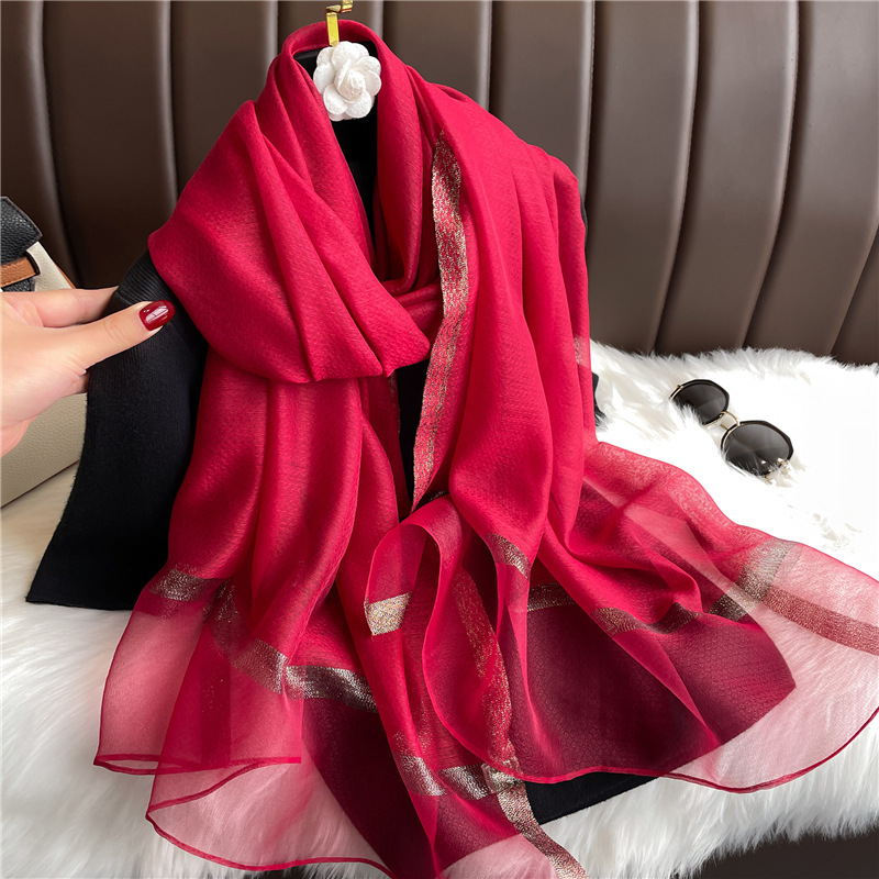 Women's Elegant Solid Color Polyester Scarf display picture 3