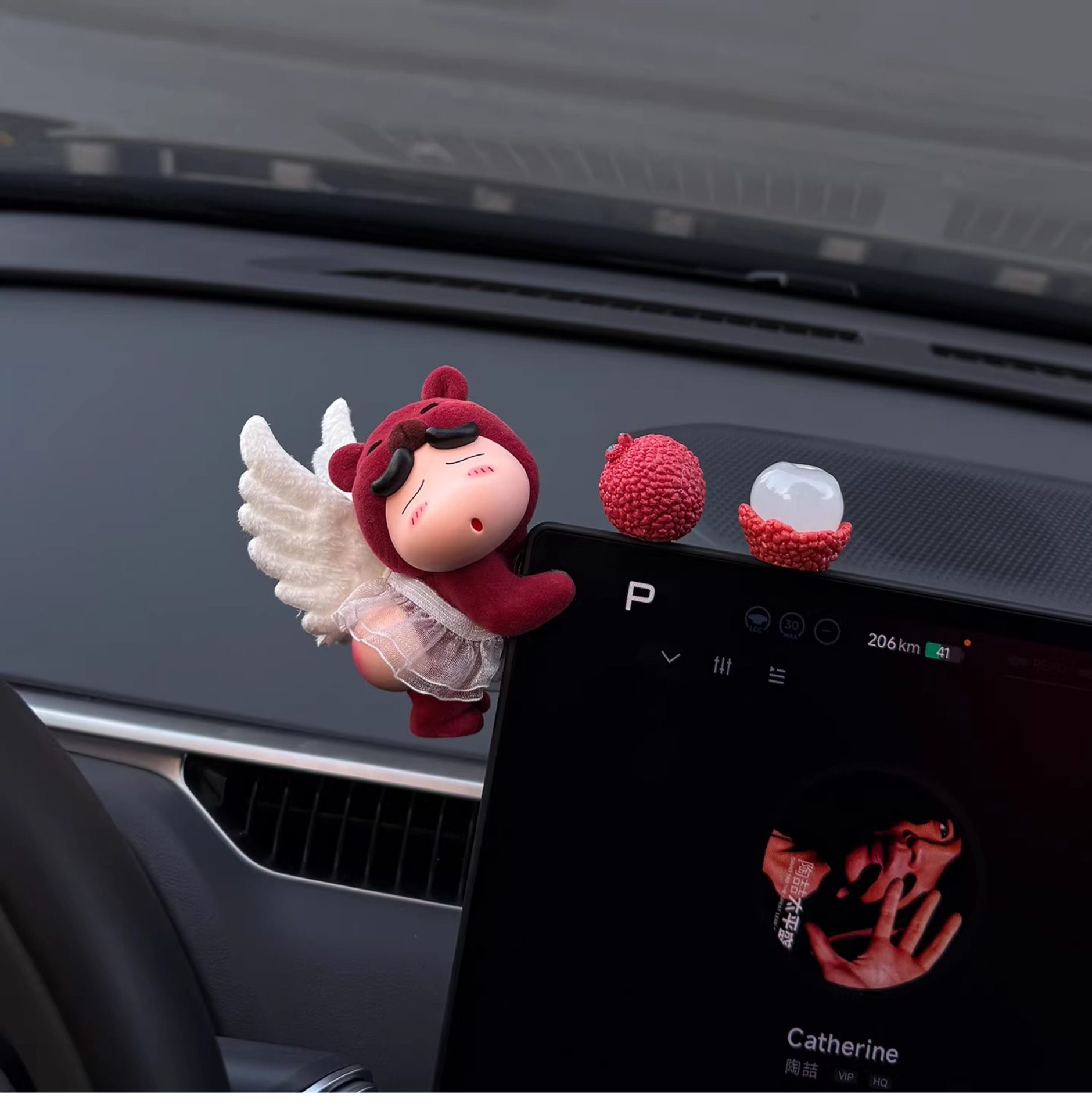 New Model of Xiaoxin Car Ornaments, Interesting Car Interior Decorations, Cute Little Ornaments for the Car Dashboard Screen