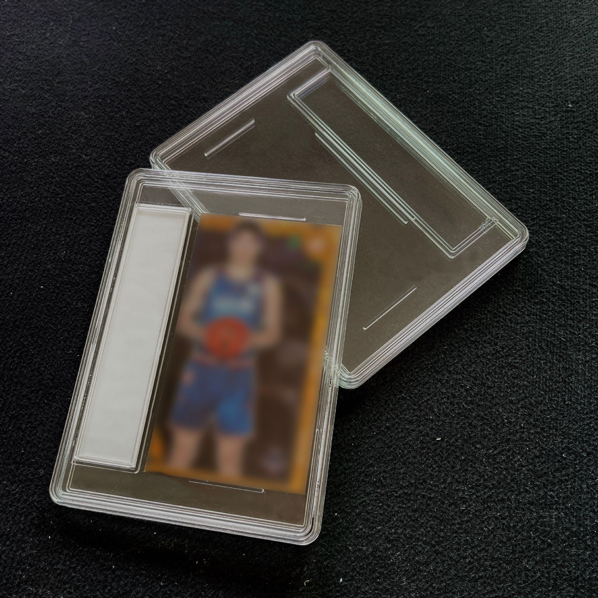 Highly transparent game card collection storage box card rating card…