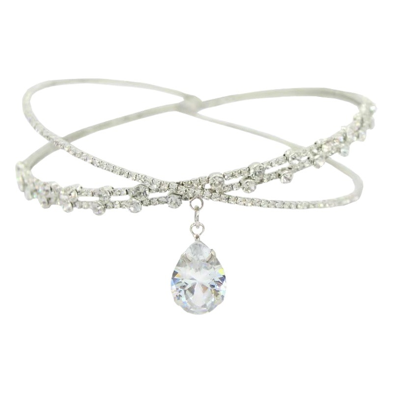 Europeo y americano diamante incrustado gota de agua oval collar de moda de alto grado clavícula cadena nicho diseño collar de estilo frío al por mayor para las mujeres