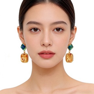 13x13mm��Ȼ���ϻ��귽�ζ�� ��ʯ�U�~ؐ ������͸���F����