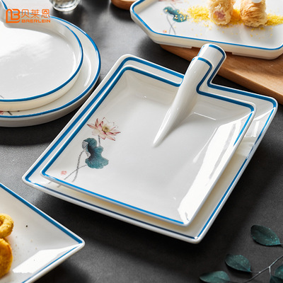 A8密胺仿瓷中式餐具饭店家用蓝莲花创意菜盘锄头盘瓢型方盘|ru