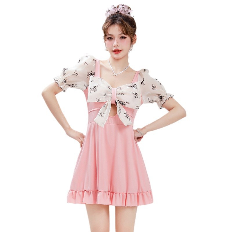 Traje de baño de una pieza conservador nuevo 2023 Cubierta de verano para mujer adelgazante suave dulce deseo puro diseño avanzado traje de baño de aguas termales