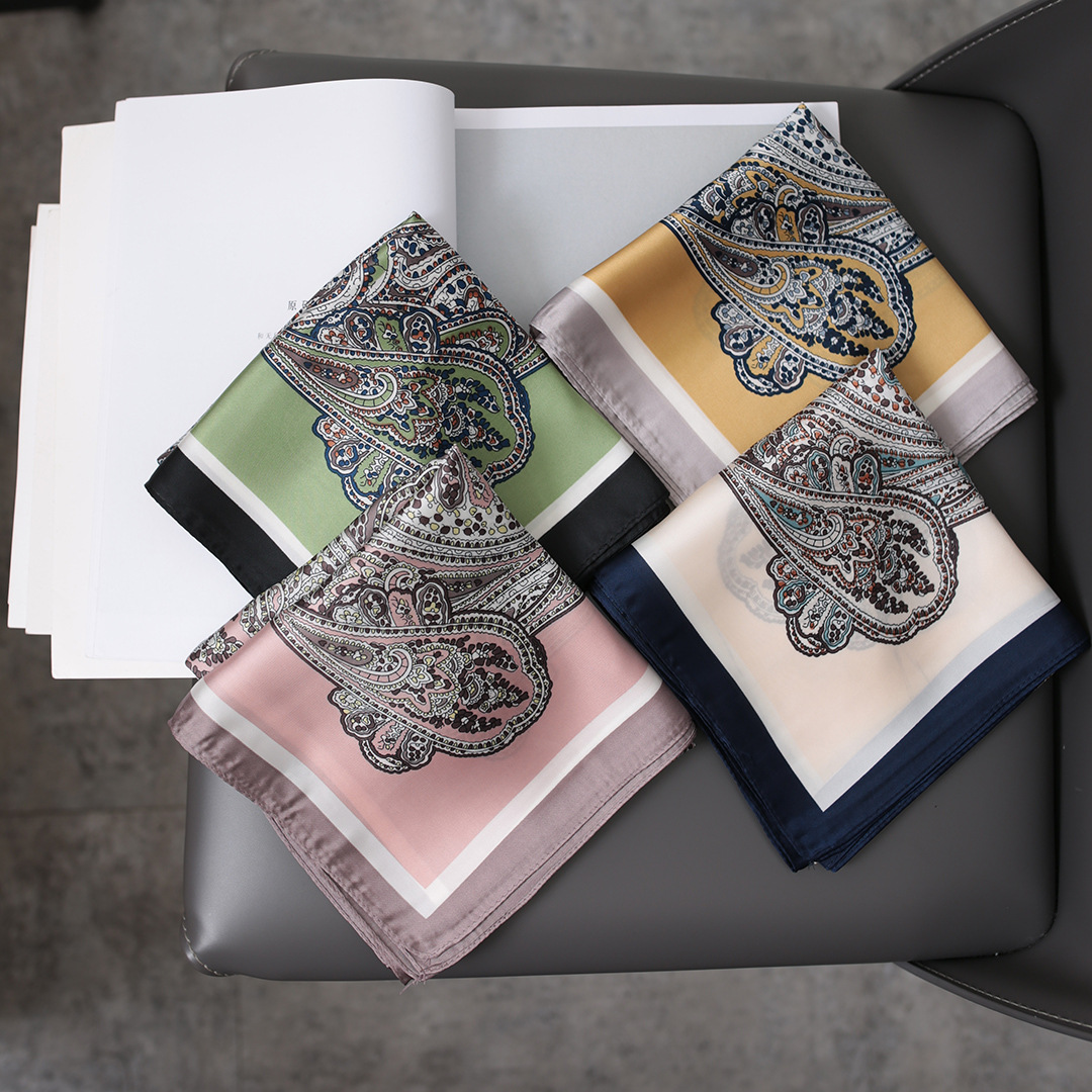 Naikan Classic~Fiore di anacardo quadrato piccolo in seta da donna, protezione per il collo primaverile e autunnale con camicia, abito, sottile_voghion.com