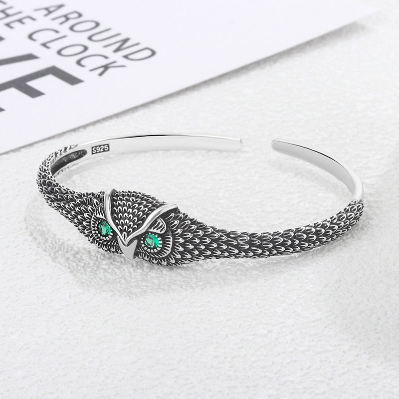 Pulseras de plata búho mujeres frías retro personalidad popular en línea nicho de diseño de moda europea y americana alta sensación de brazalete