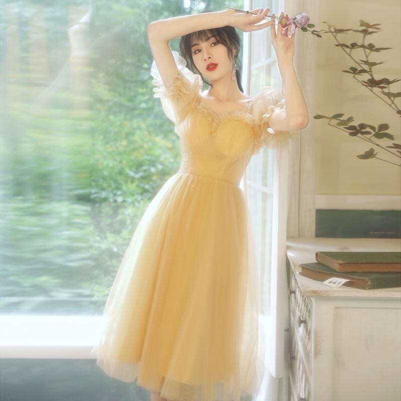 Short Evening Dress for Women, Elegant and Stylish, Yellow Birthday Dress, Suitable for Bridesmaids, Summer Short Style, Can Be Worn Casually Short Evening Dress for Women, Elegant and Stylish, Yellow Birthday Dress, Suitable for Bridesmaids, Summer Short Style, Can Be Worn Casually